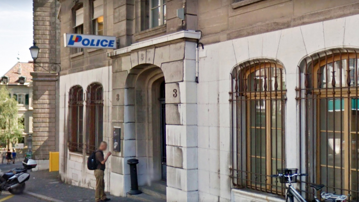 Poste de police du Bourg-de-Four