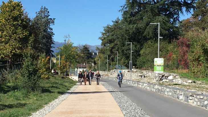 Voie verte un espace partagé © Les fmr