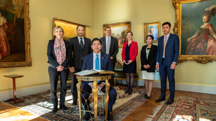 Visite de courtoisie de S.E. Monsieur Sokkhoeurn An, Ambassadeur du Royaume du Cambodge auprès de l'ONU à Genève