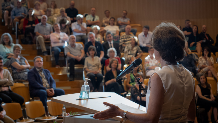 Les collaboratrices et collaborateurs du DIP prenant leur retraite cette année ont reçu les remerciements de la Conseillère d'Etat