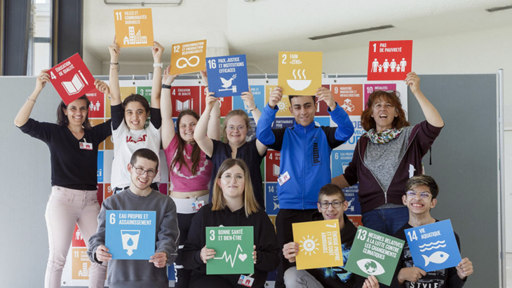 Les classes participant au concours Eduki se sont retrouvées au Palais des Nations pour la remise des prix