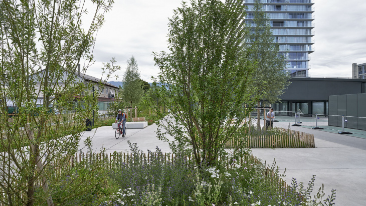 Gare de Chêne-Bourg / Serge Fruehauf