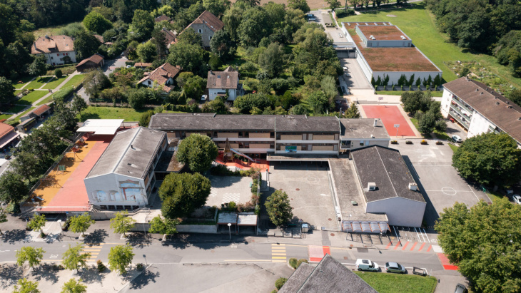 Photo de l'école de Troinex