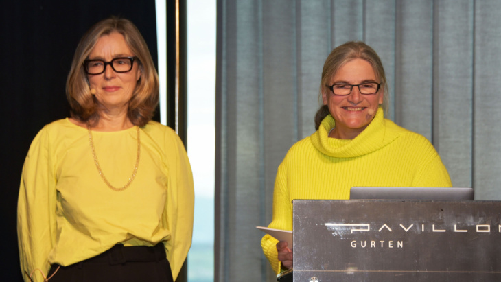 Ariane Widmer Pham, urbaniste cantonale, avec Maria Lezzi, directrice de l'Office fédéral du développement territorial (ARE) © Josef Ritler 