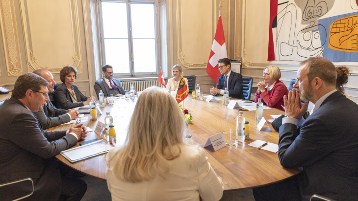 Le Conseil d'Etat en séance de travail avec Mme Leu