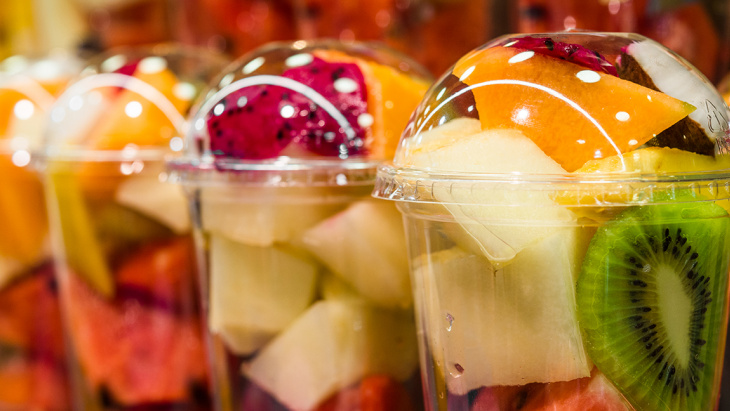 Salades de fruits et bactéries : des améliorations sont nécessaires 
