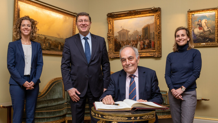 Visite de courtoisie de Monsieur Alberto Navarro González, consul général d'Espagne à Genève