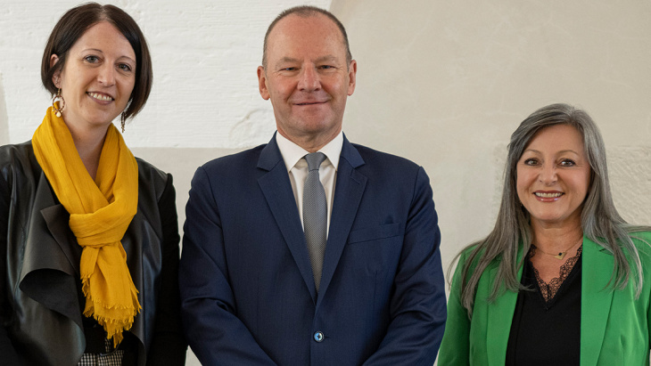 De gauche à droite: Crystel Graf, vice-présidente de la CLDN, conseillère d'Etat (NE), Serge Dal Busco, président de la CLDN, conseiller d'Etat (GE), Nuria Gorrite, membre de la CLDN, conseillère d'Etat (VD) - Crédit photo : ARC Sieber