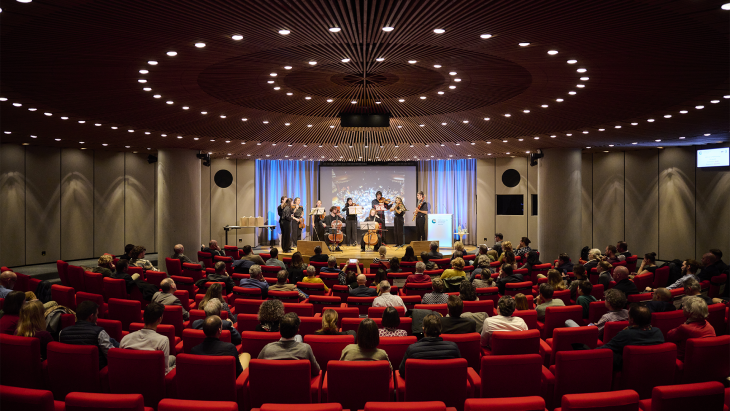Récompenses, discours et musique