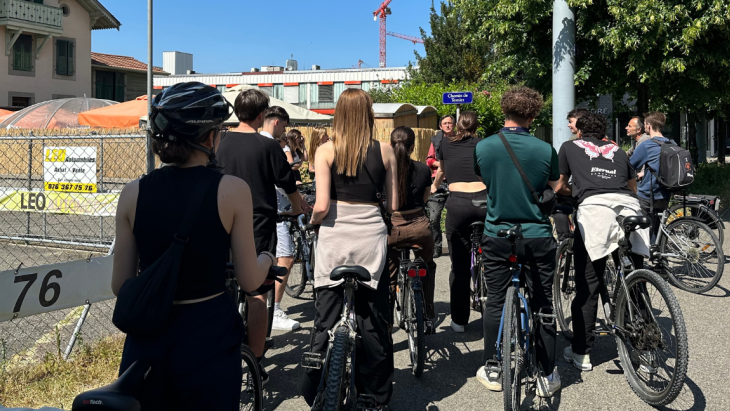 Visite à velo du PAV