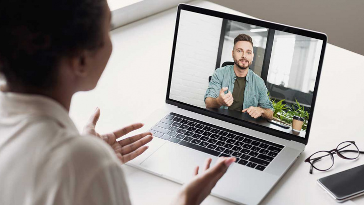 Prendre rendez-vous pour une visioconférence avec l'AFC