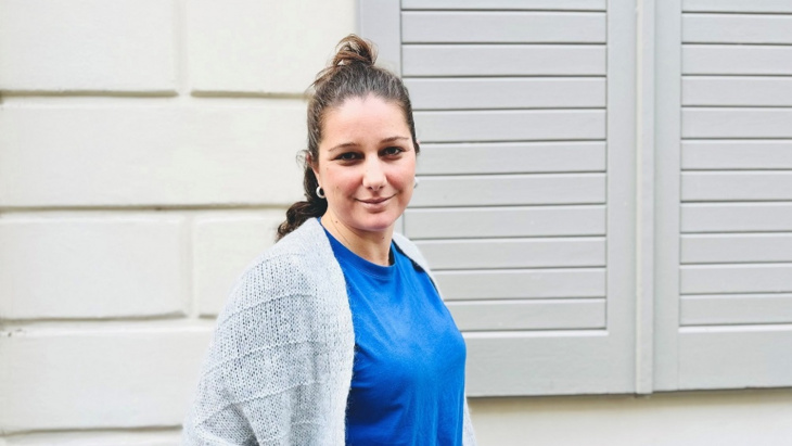 Photo d'Anais Antreasyan, responsable ad intérim de l’unité Actions pour l’information, la prévention, et l’intégration (AIPI) de l’Hospice général