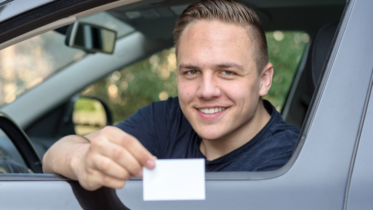 Remplacement des cartes professionnelles de chauffeur de taxi ou VTC