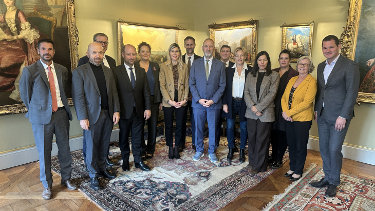 Photographie des participants à la rencontre du 3 octobre 2025