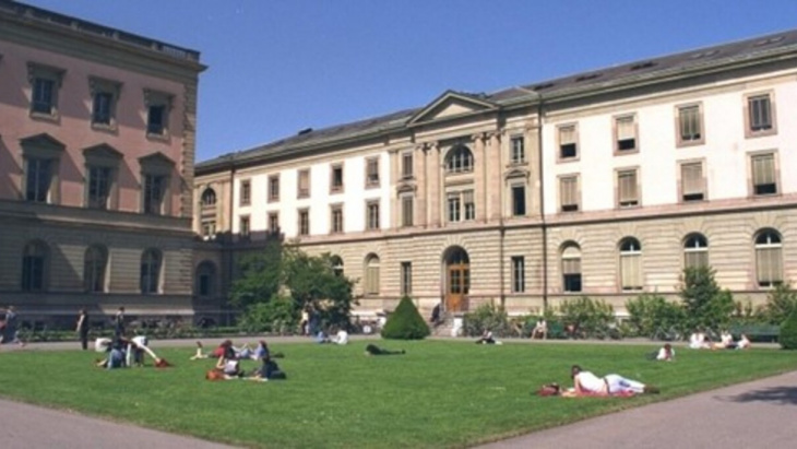 Uni Bastion