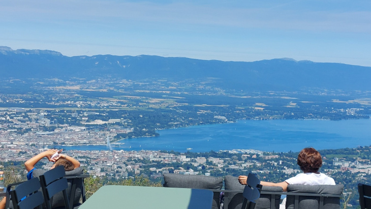Vue depuis le Café 1100 du Salève