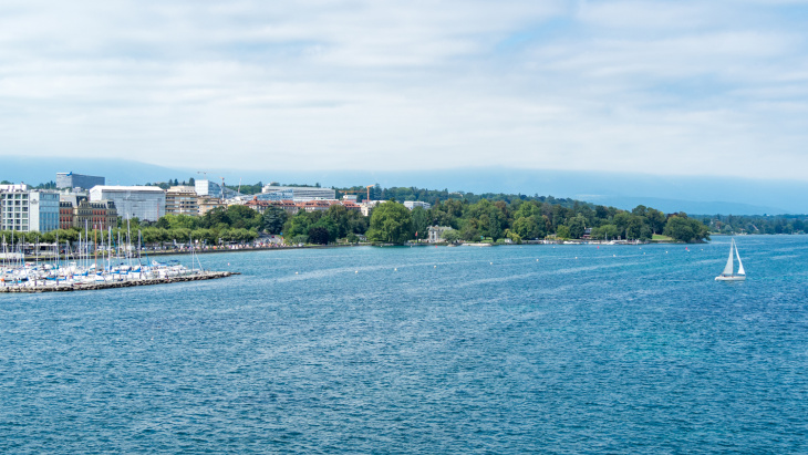 Le Léman, La Rade, rive droite