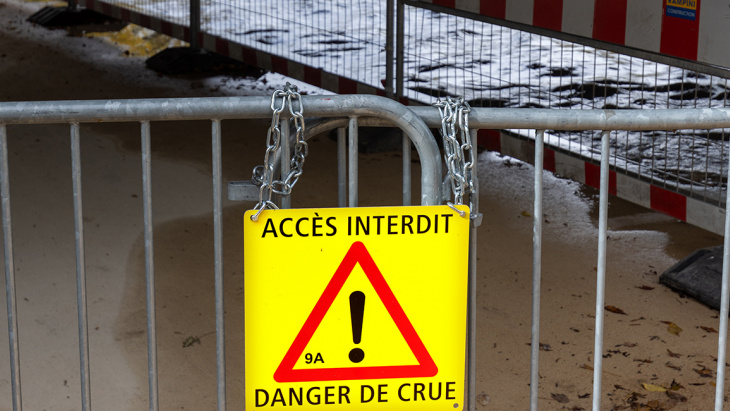 Crue de l'Arve sous le Pont de la Frontenette - novembre 2023
