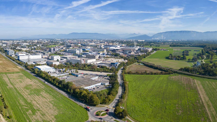 La ZIMEYSAVER vue du ciel, angle routes du Mandement et de Satigny © Drone GVA