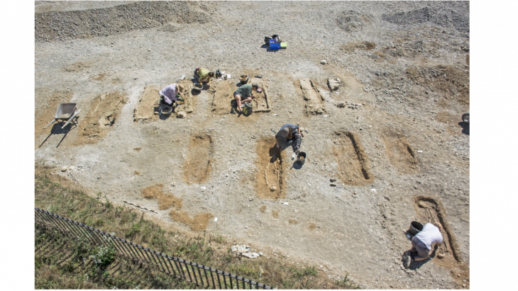 Fouille d’une nécropole du haut Moyen Âge à Aire-la-Ville (2022), © SAGe.