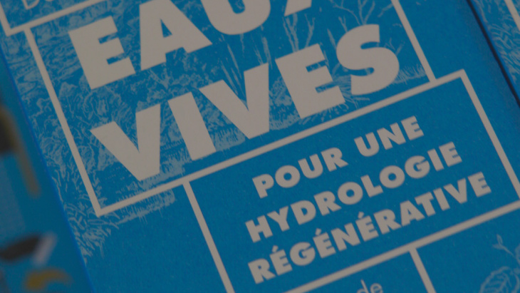 Livre Eaux Vives
